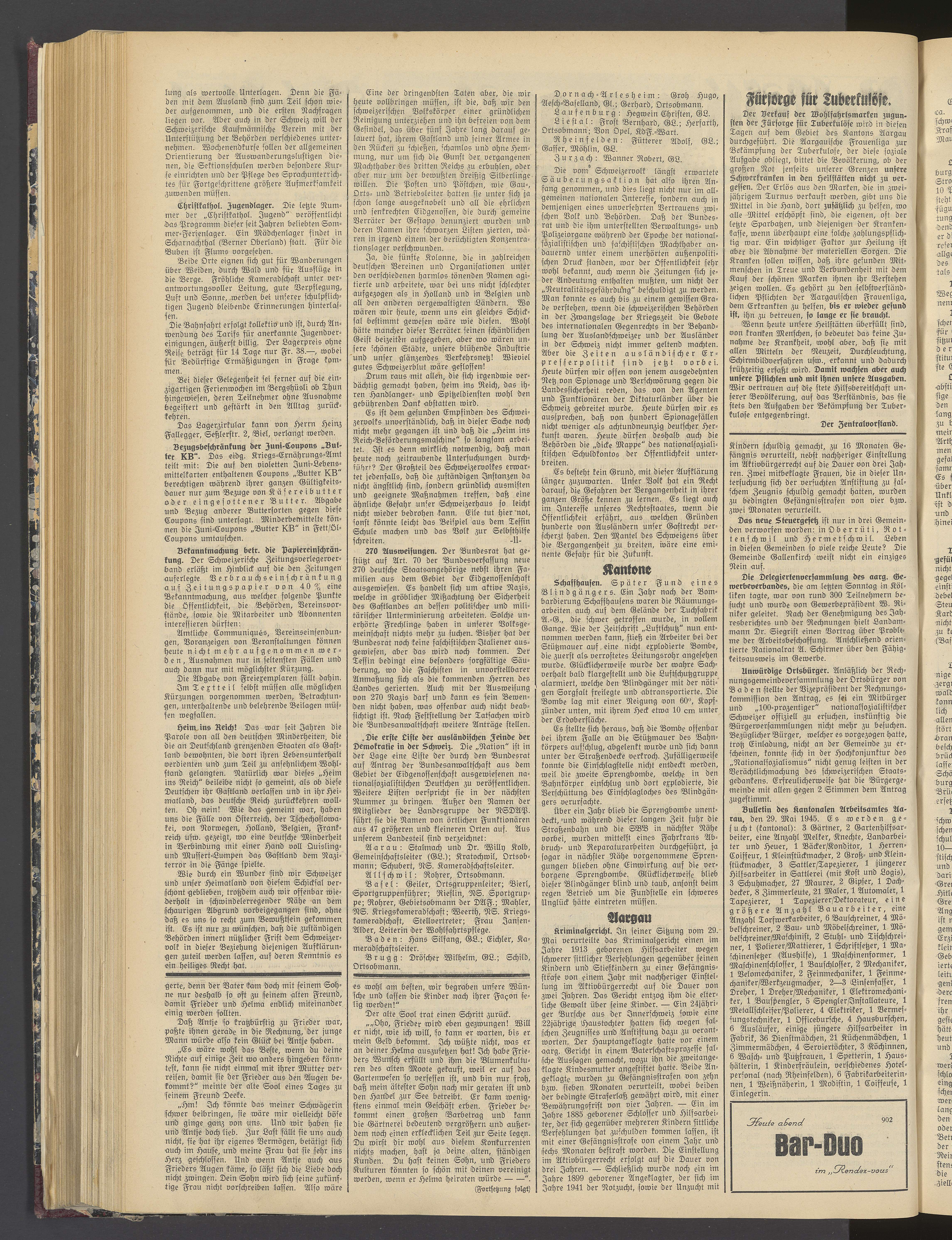 1945